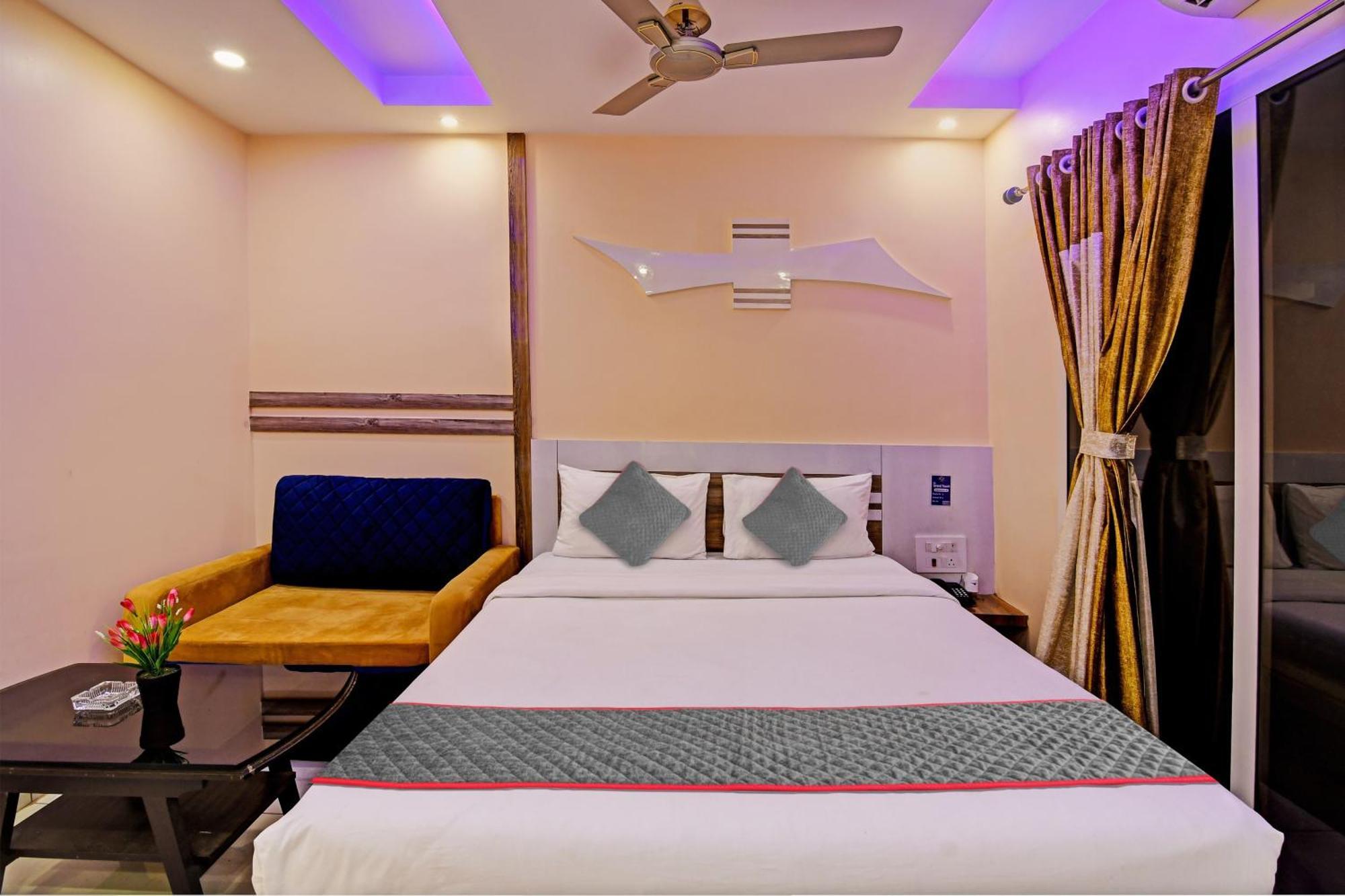 Hotel Townhouse The Grand Touch & The Royal Touch Digha  Exterior foto