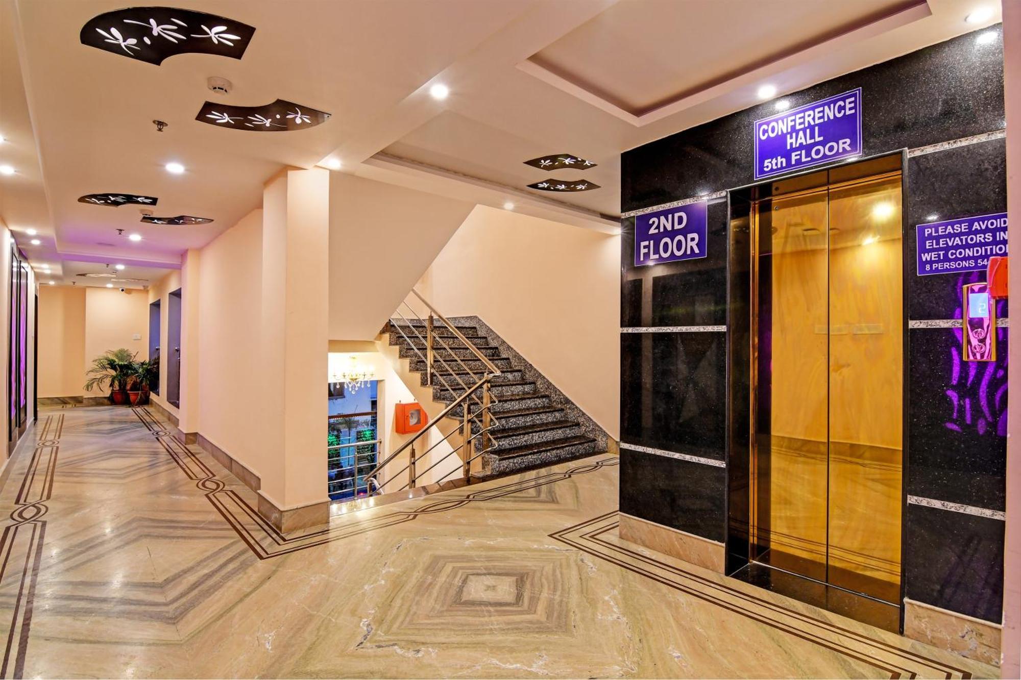 Hotel Townhouse The Grand Touch & The Royal Touch Digha  Exterior foto